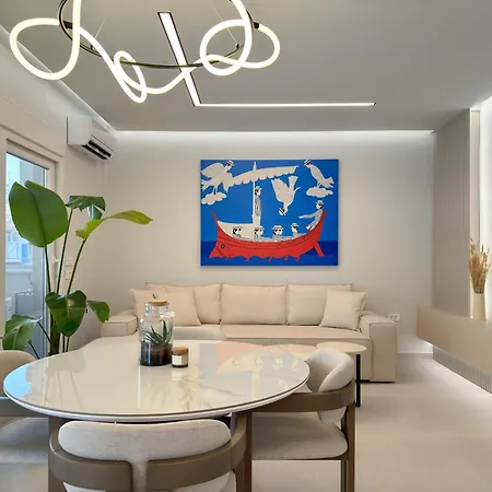 Luxurious Penthouse Centre Διαμέρισμα *