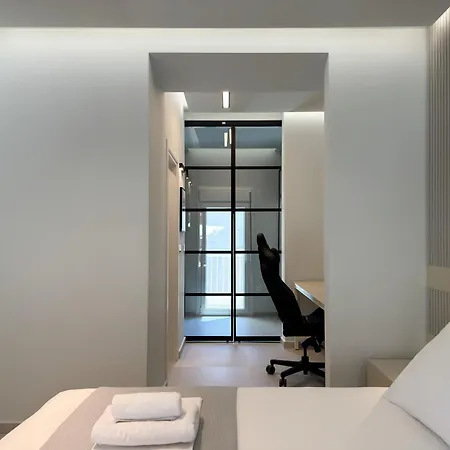 Luxurious Penthouse Centre *