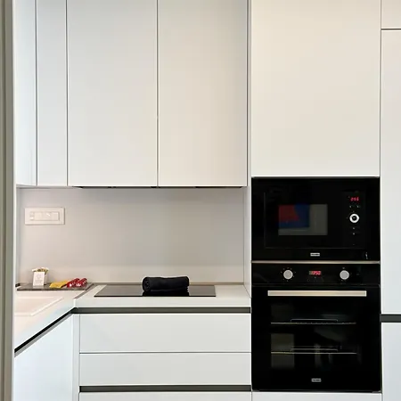 Luxurious Penthouse Centre *