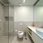 Luxurious Penthouse Centre