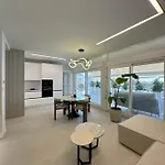 Luxurious Penthouse Centre アパート テッサロニキ