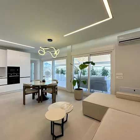 Luxurious Penthouse Centre Szaloniki